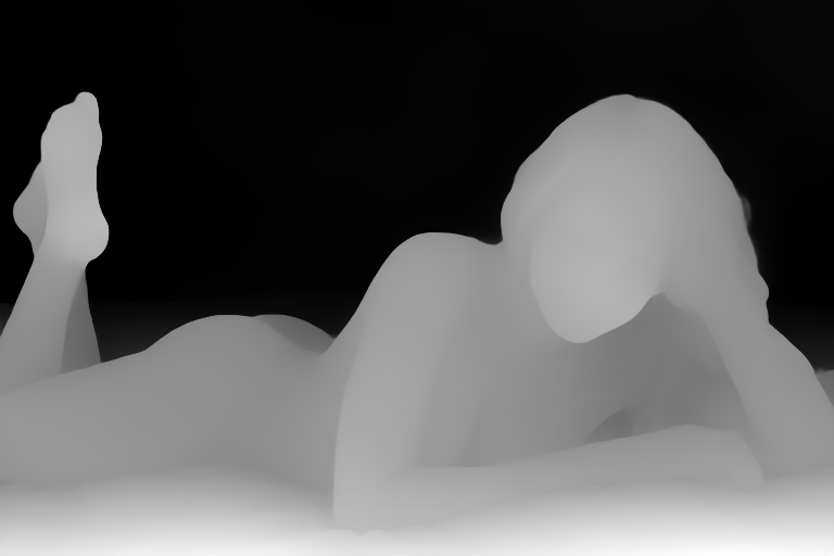 lying004_depth.png